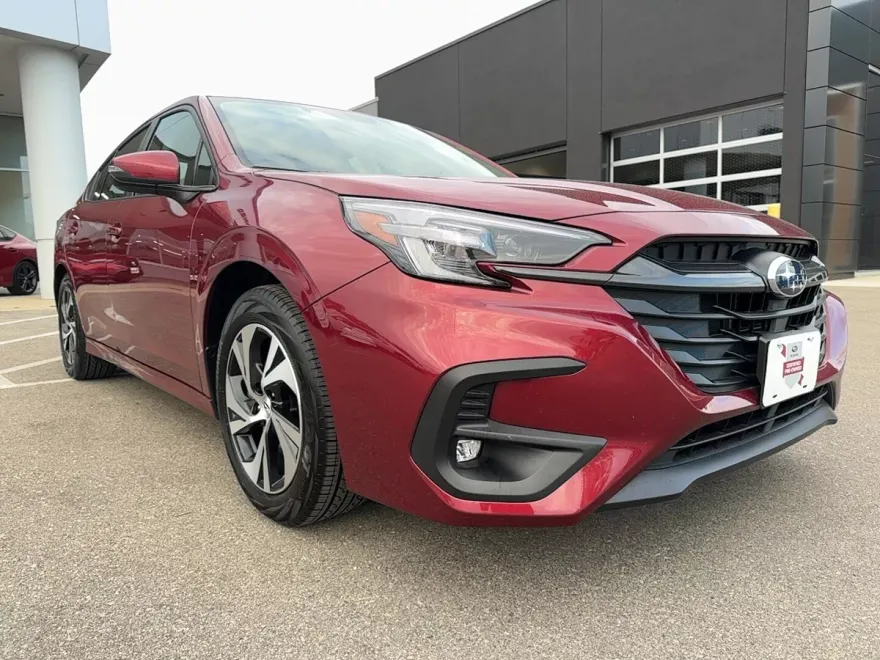 2025 Subaru Legacy Premium photo 1