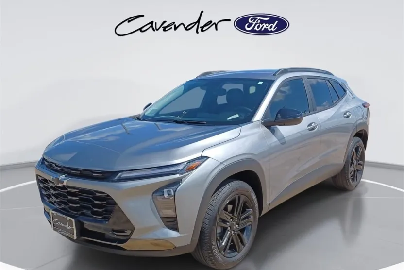 2025 Chevrolet Trax ACTIV photo 1