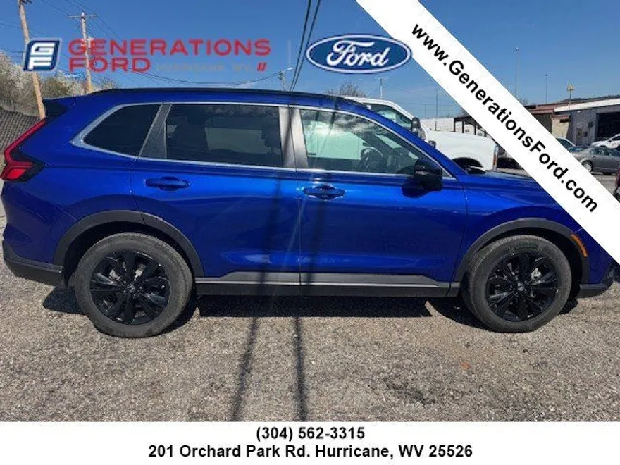 2023 Honda CR-V Hybrid Sport Touring photo 1