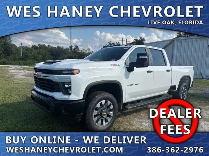 2025 Chevrolet Silverado 2500HD Custom photo 1
