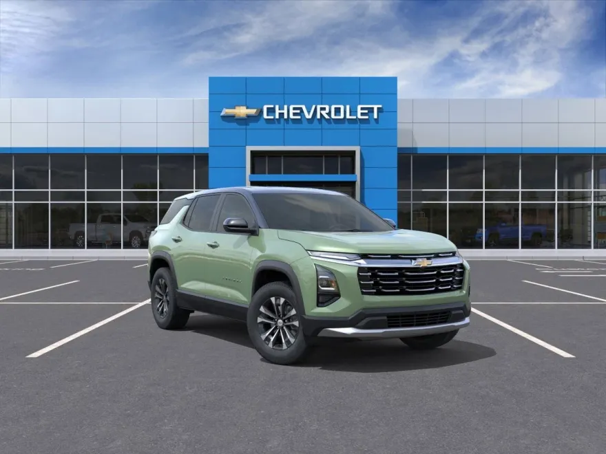2026 Chevrolet Equinox LT photo 1