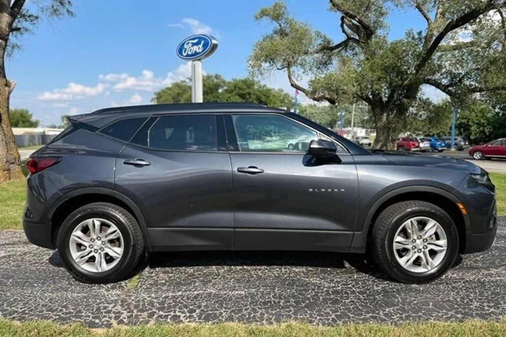 2022 Chevrolet Blazer 2LT photo 1