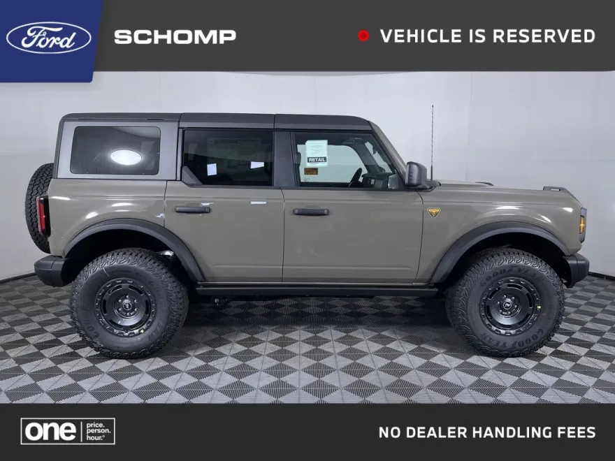 2025 Ford Bronco Badlands photo 1