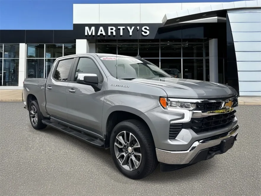 2024 Chevrolet Silverado 1500 LT photo 1