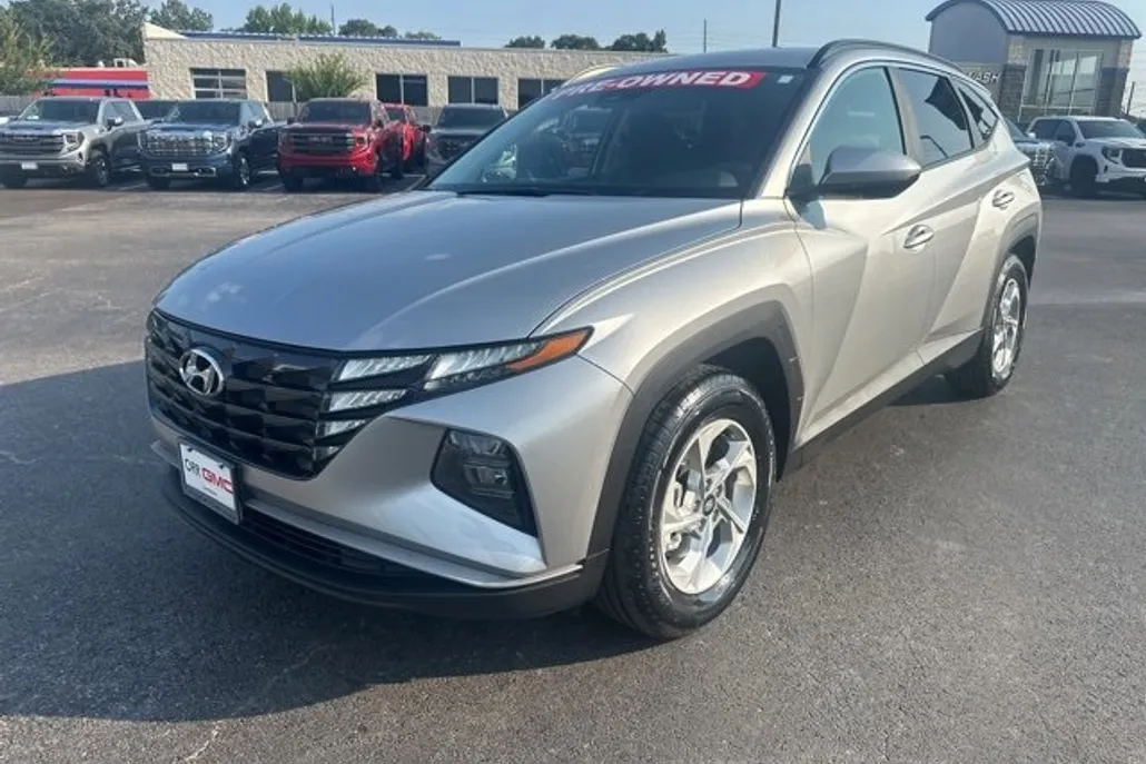 2024 Hyundai Tucson SEL photo 1