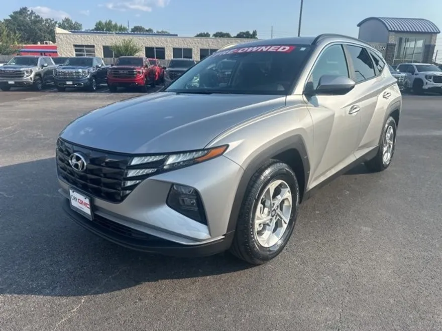 2024 Hyundai Tucson SEL photo 1