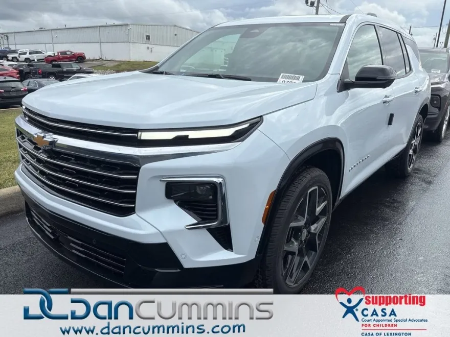 2026 Chevrolet Traverse High Country photo 1