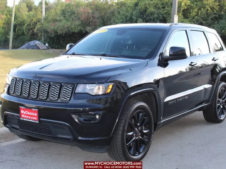 2019 Jeep Grand Cherokee Altitude photo 1