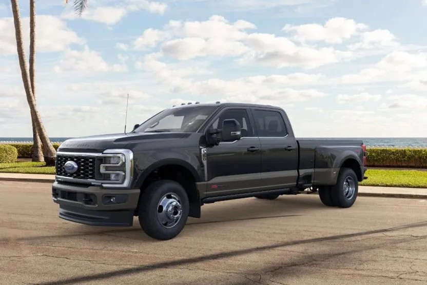 2026 Ford F-350 King Ranch photo 1