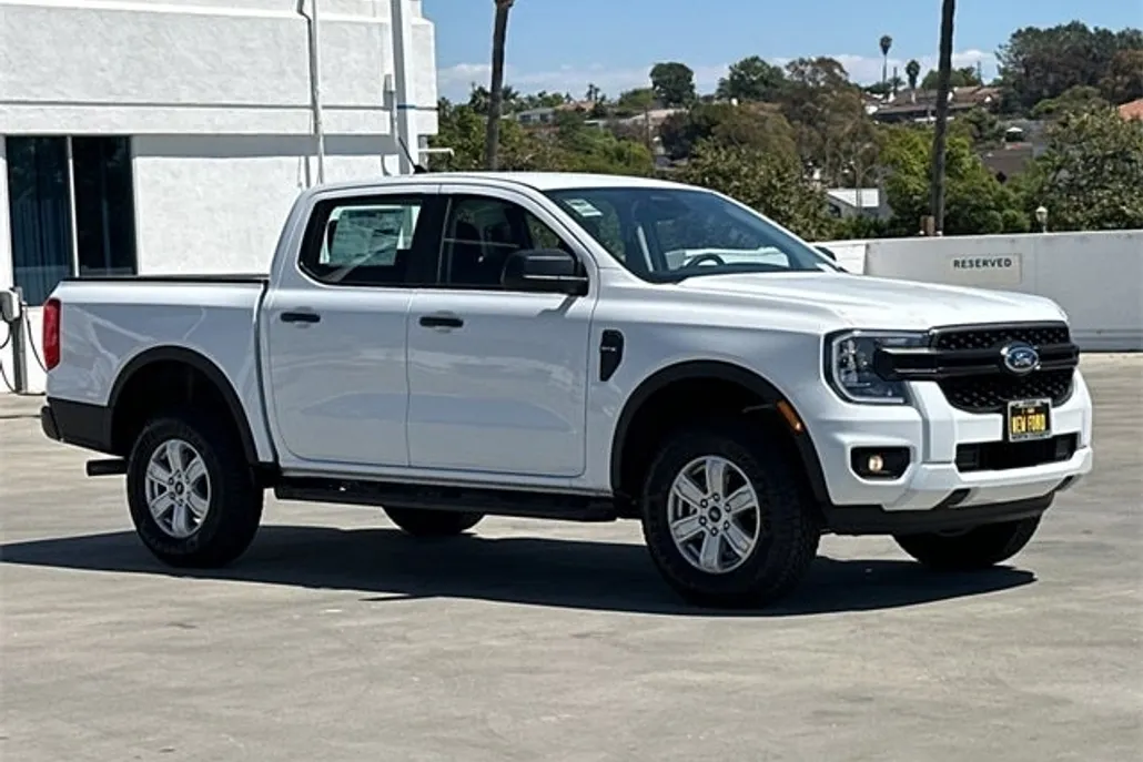 2025 Ford Ranger XL photo 1