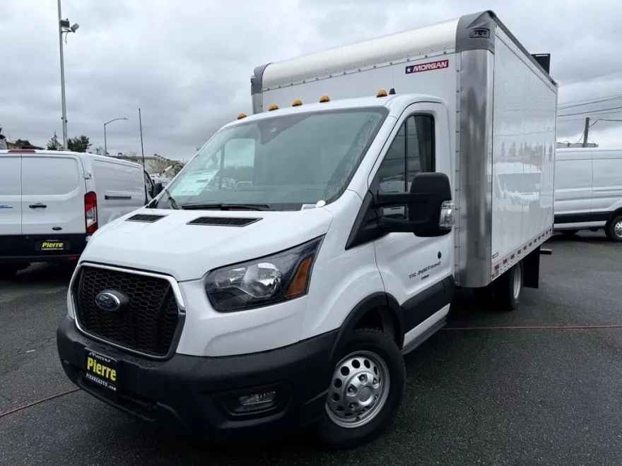 2024 Ford Transit photo 1