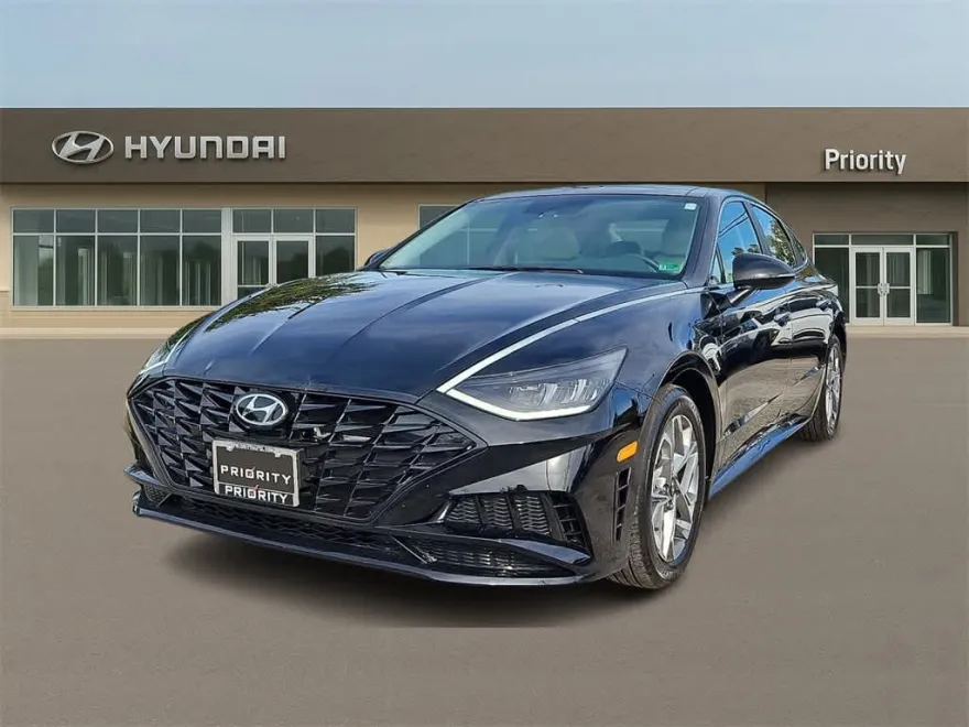 2023 Hyundai Sonata SEL photo 1