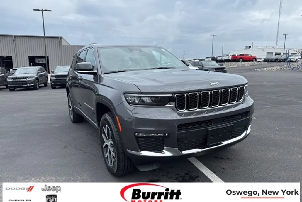 2025 Jeep Grand Cherokee Limited photo 1