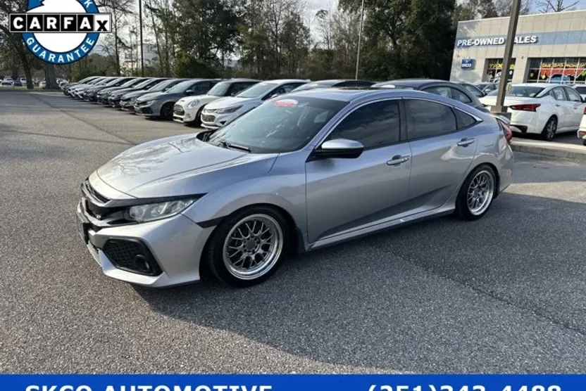 2018 Honda Civic Si photo 1