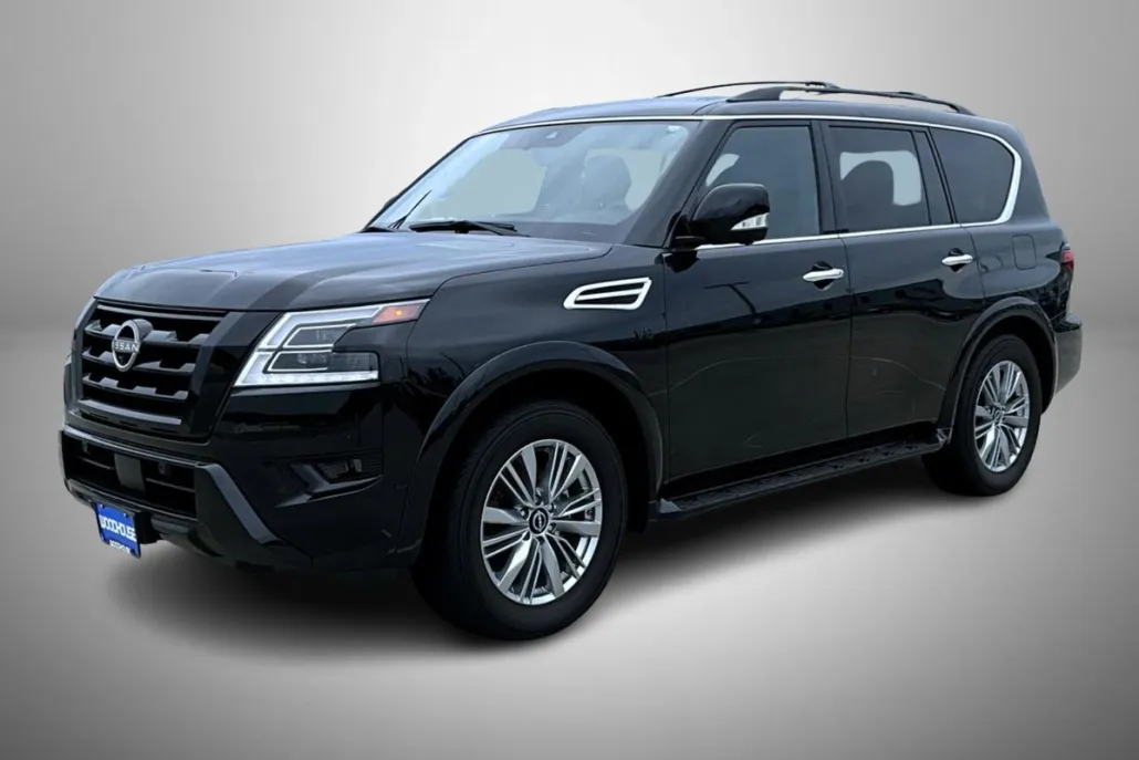 2022 Nissan Armada SL photo 1