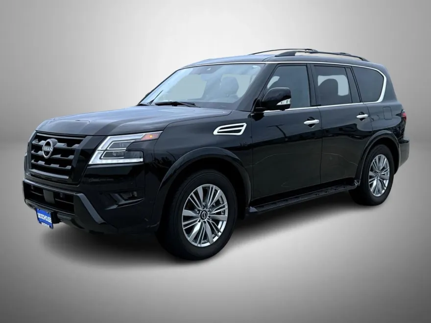 2022 Nissan Armada SL photo 1