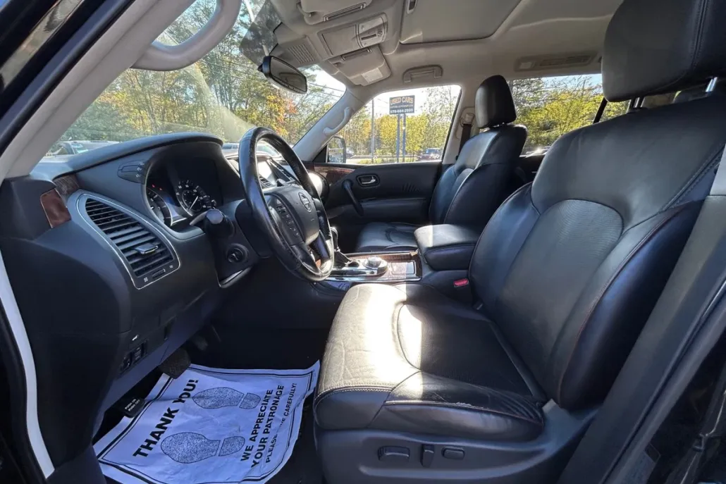 2018 Nissan Armada SL photo 1