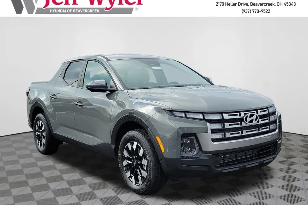 2025 Hyundai Santa Cruz SE photo 1