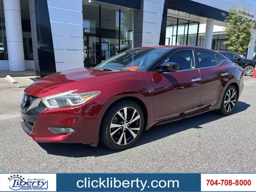 2018 Nissan Maxima S photo 1