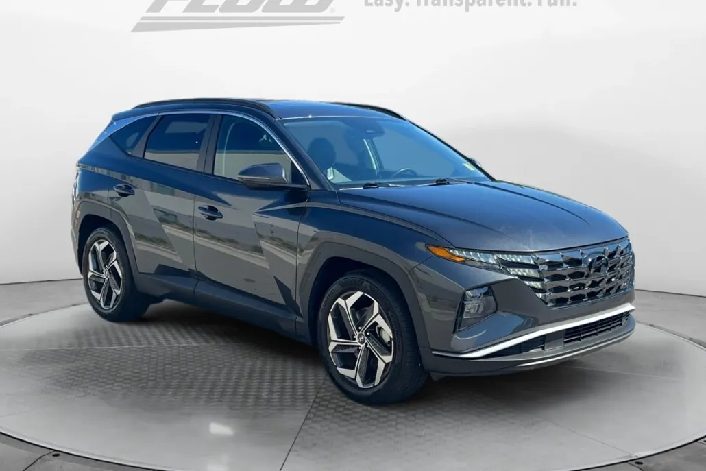 2022 Hyundai Tucson SEL photo 1