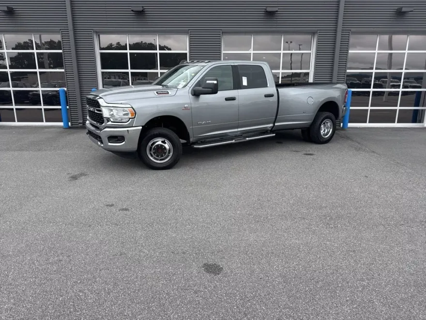 2024 Ram 3500 Big Horn photo 1