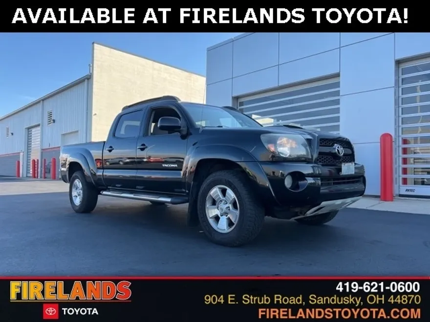 2011 Toyota Tacoma Base Double Cab photo 1