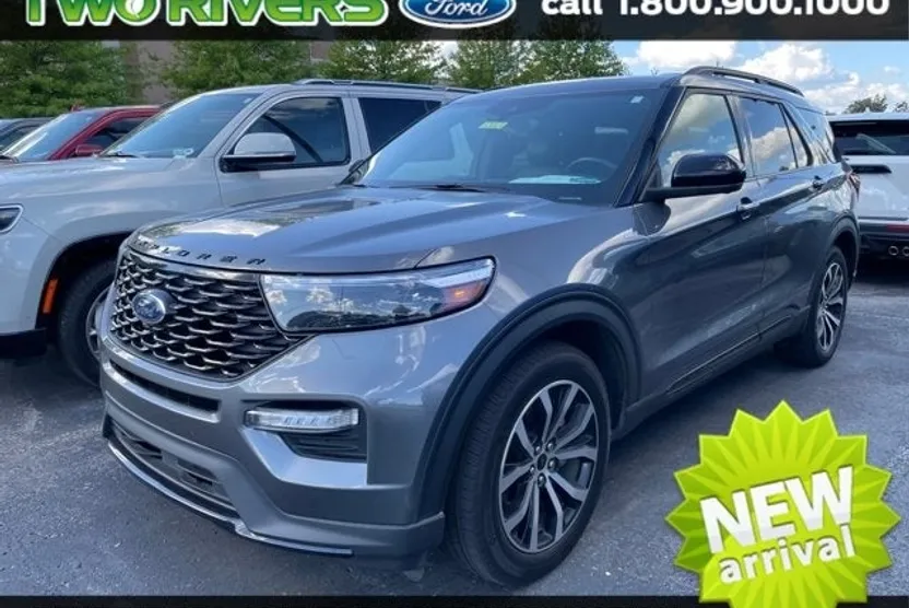2022 Ford Explorer ST-Line photo 1