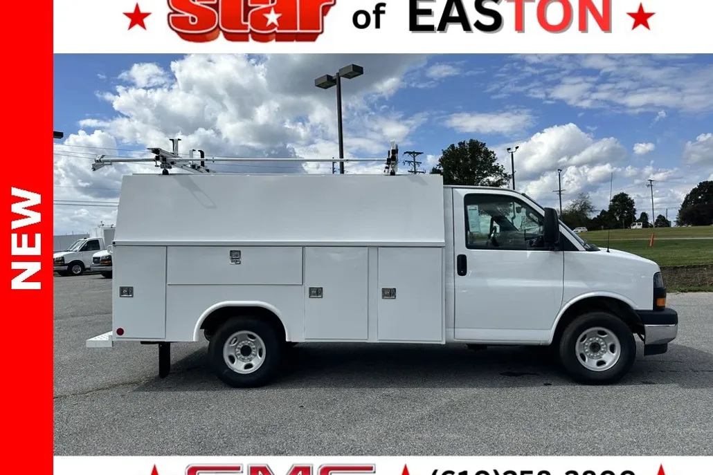 2025 Gmc Savana Cutaway 3500 photo 1