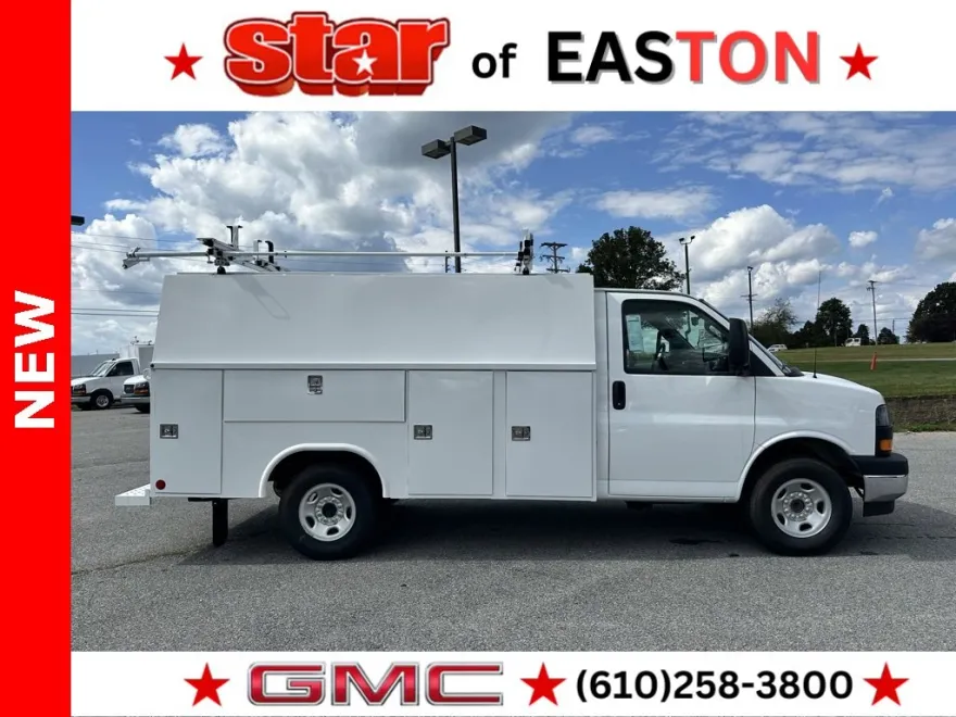 2025 Gmc Savana Cutaway 3500 photo 1