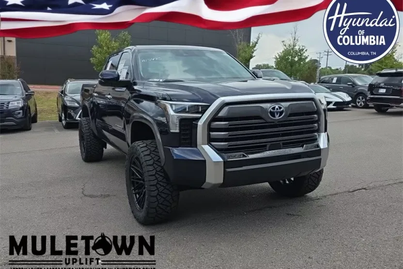 2024 Toyota Tundra Limited CrewMax photo 1