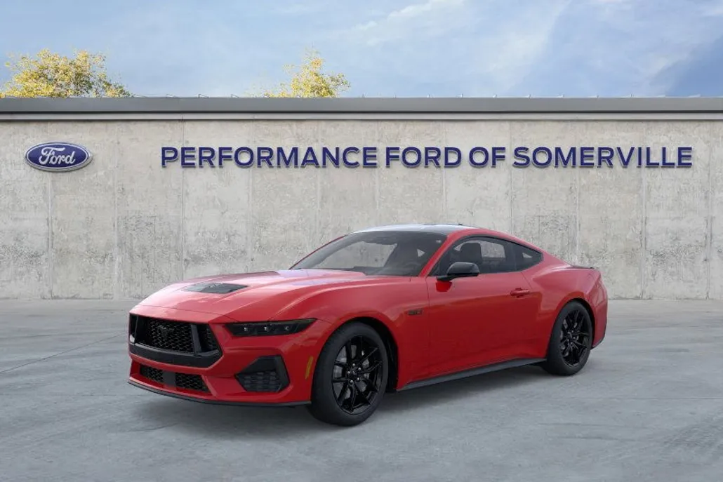 2025 Ford Mustang GT photo 1