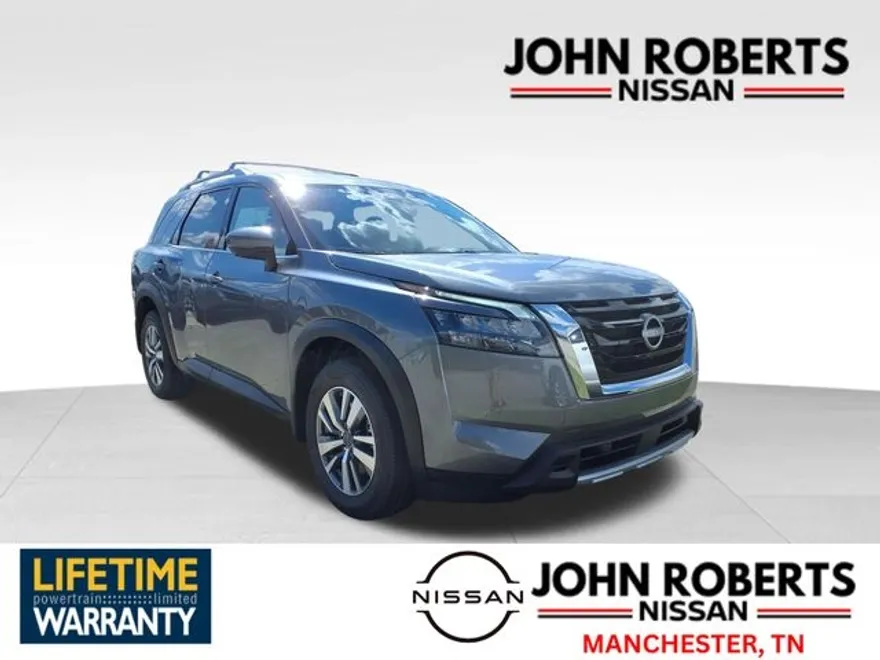 2025 Nissan Pathfinder SL photo 1