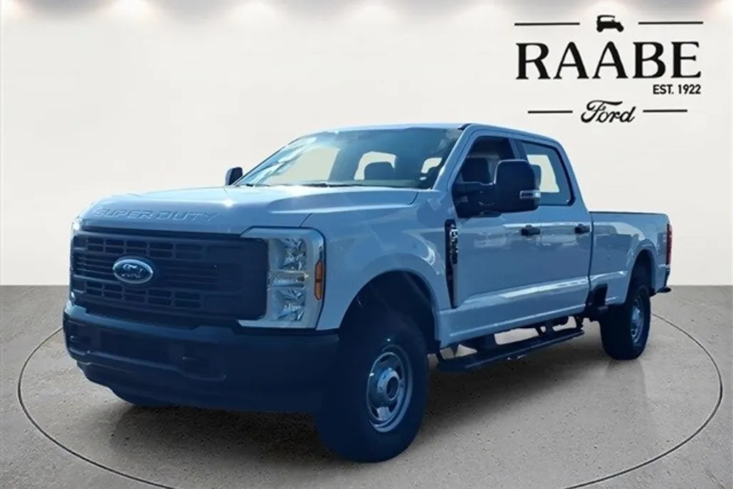 2026 Ford F-350 XL photo 1