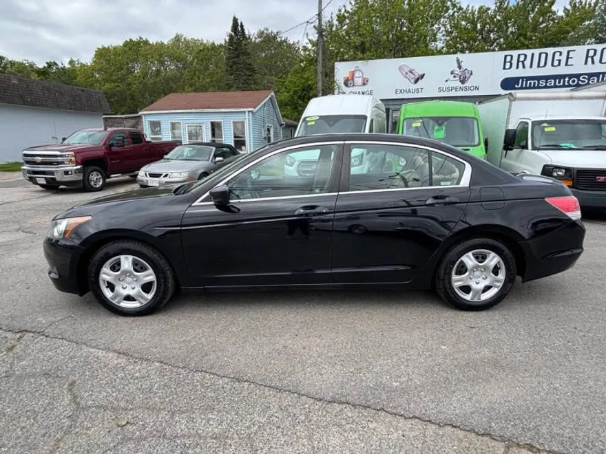 2012 Honda Accord LX photo 1