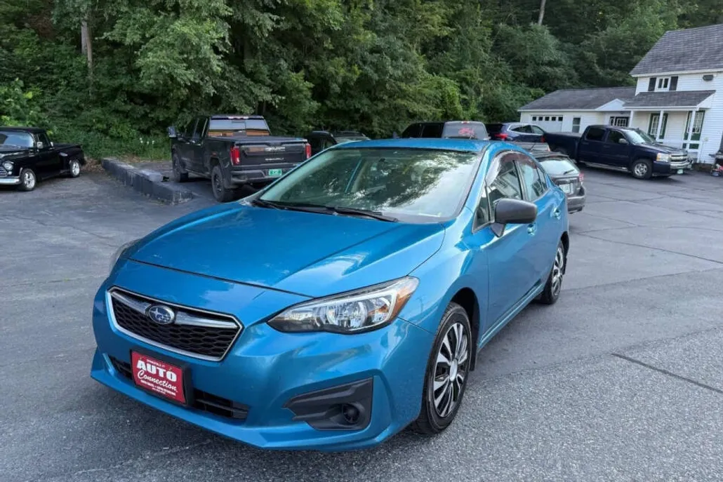 2017 Subaru Impreza 2.0i photo 1
