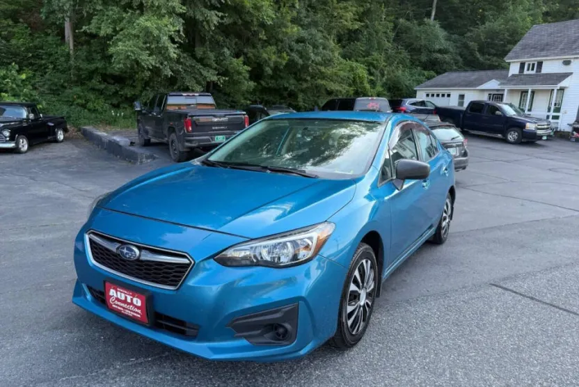 2017 Subaru Impreza 2.0i photo 1
