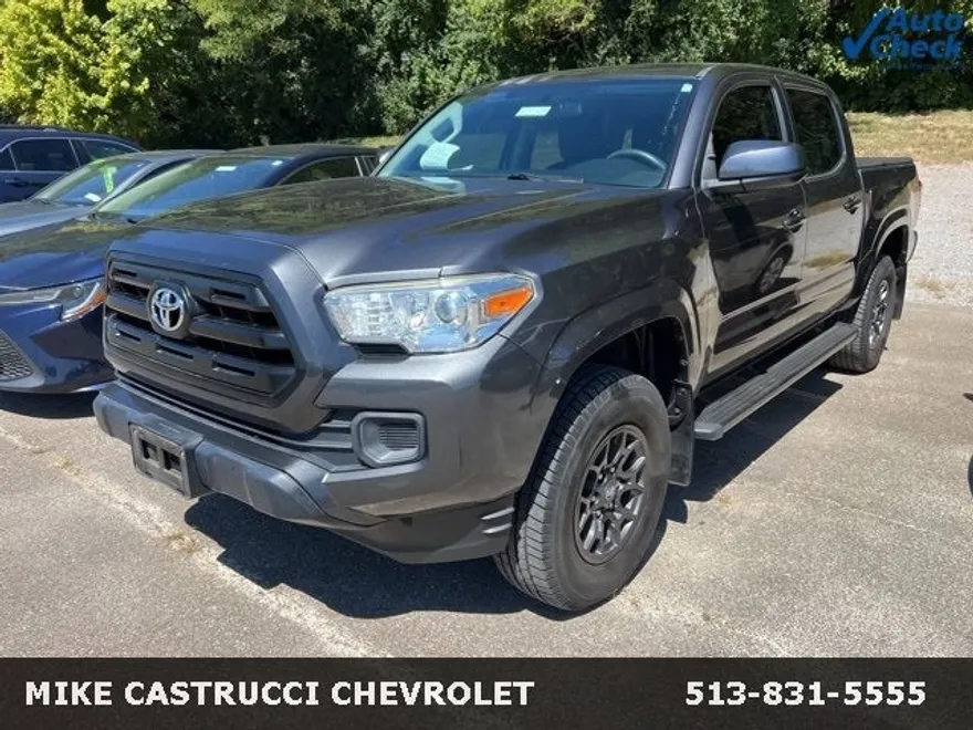 2016 Toyota Tacoma SR photo 1