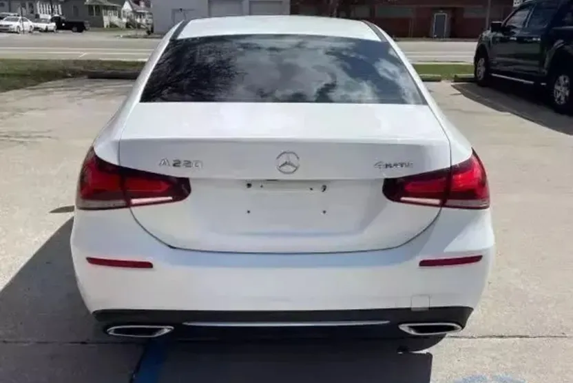 2019 Mercedes Benz A 220 4MATIC photo 1
