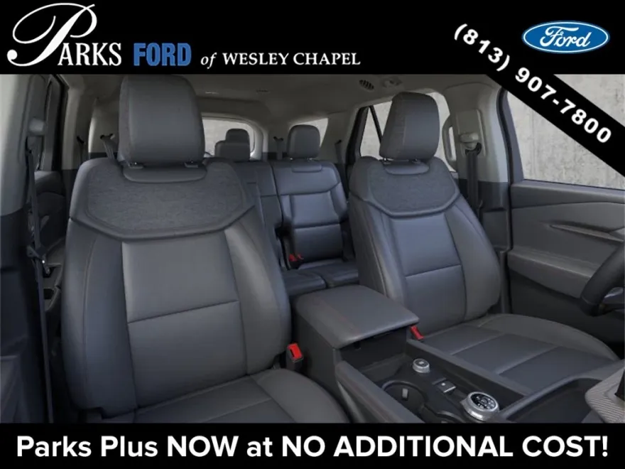 2025 Ford Explorer photo 1
