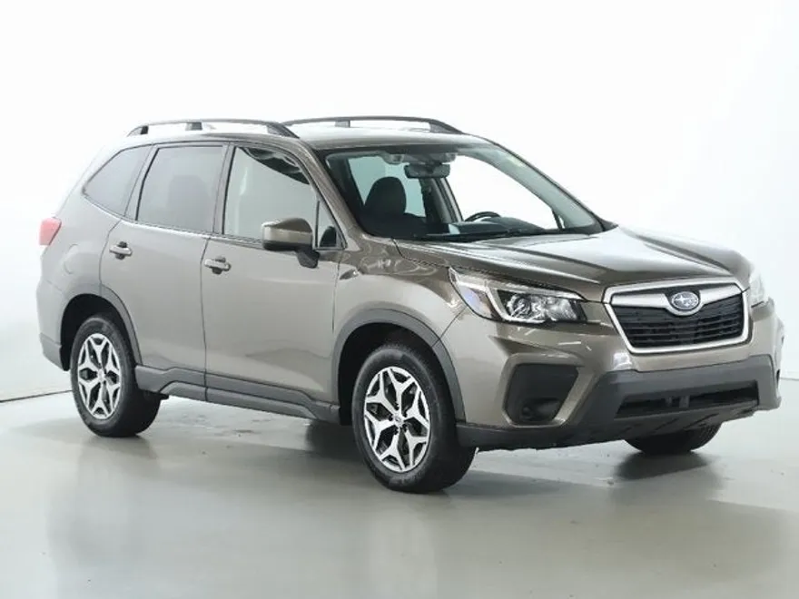 2020 Subaru Forester Premium photo 1