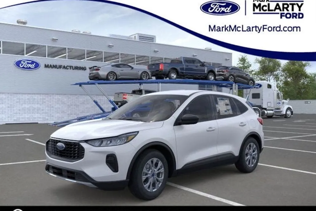 2026 Ford Escape Active photo 1