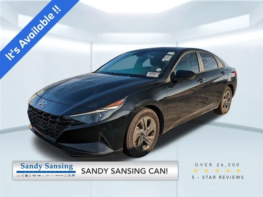 2022 Hyundai Elantra SEL Convenience photo 1