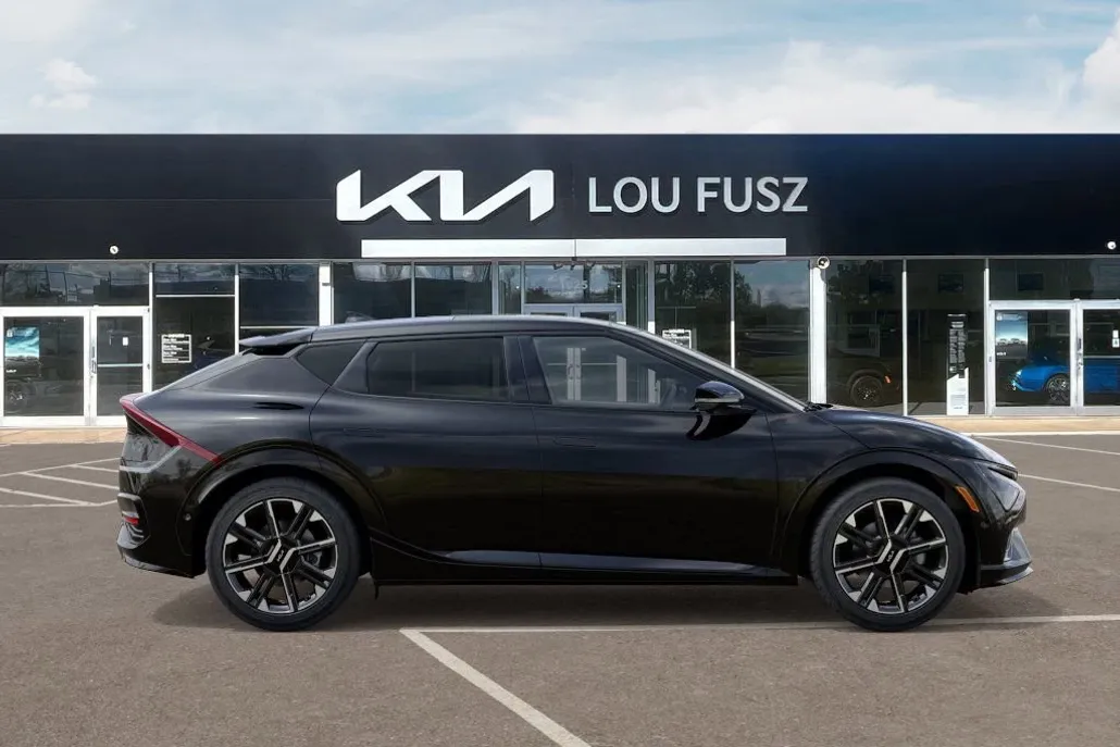 2025 Kia EV6 GT-Line photo 1