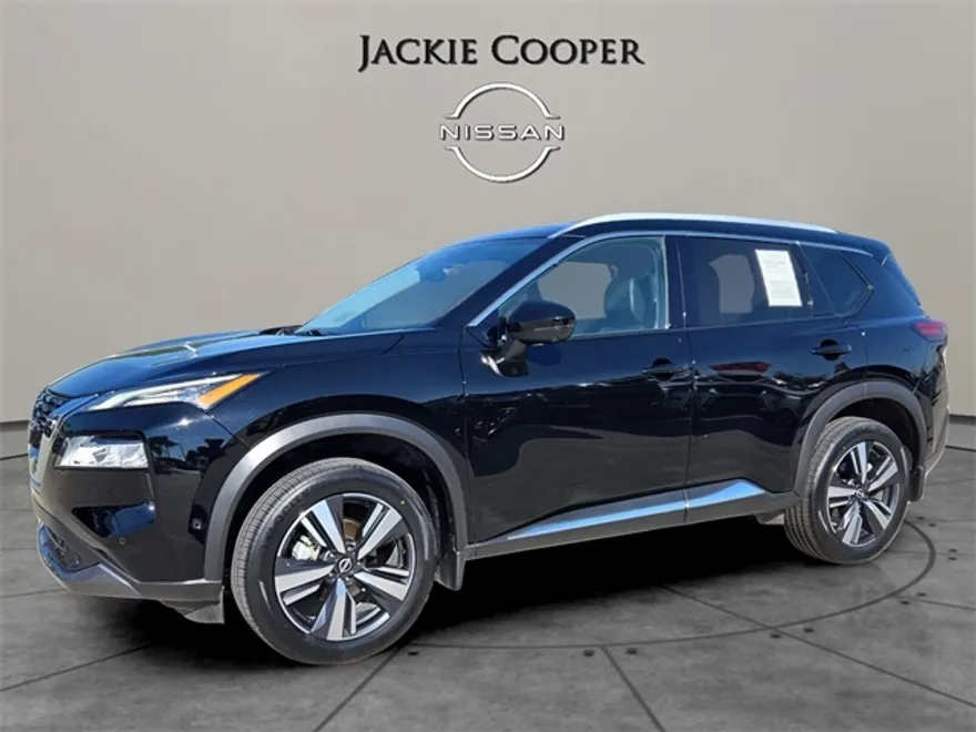 2023 Nissan Rogue SL photo 1