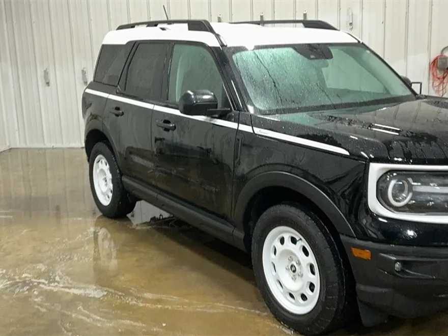 2024 Ford Bronco Sport Heritage photo 1