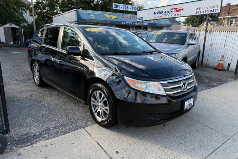 2012 Honda Odyssey EX-L photo 1