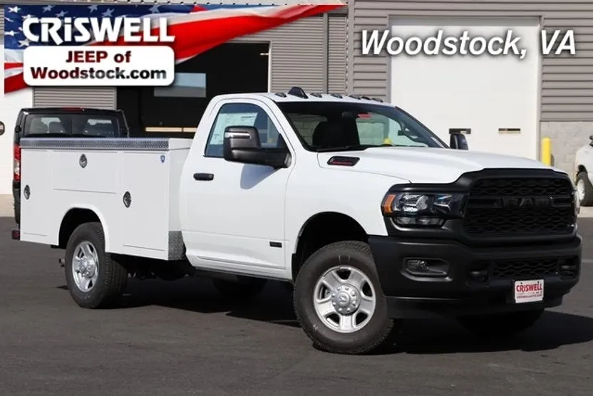 2024 Ram 3500 Tradesman photo 1