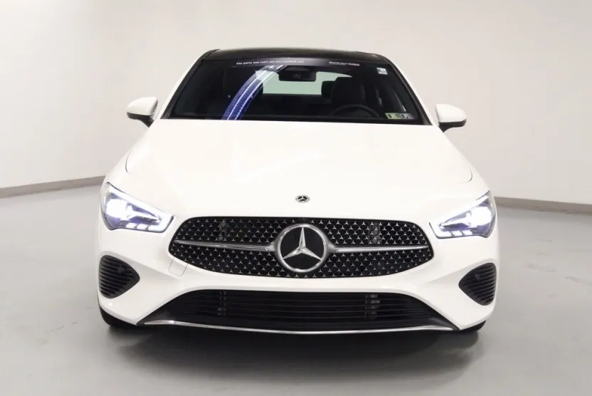2025 Mercedes Benz CLA 250 4MATIC photo 1