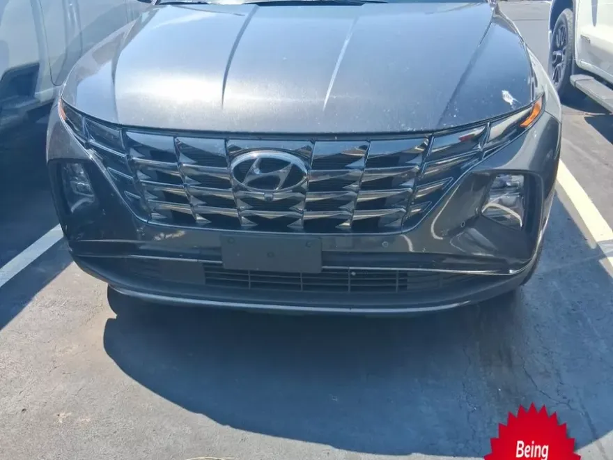 2024 Hyundai Tucson Limited photo 1