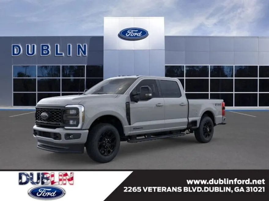 2025 Ford F-250 Lariat photo 1